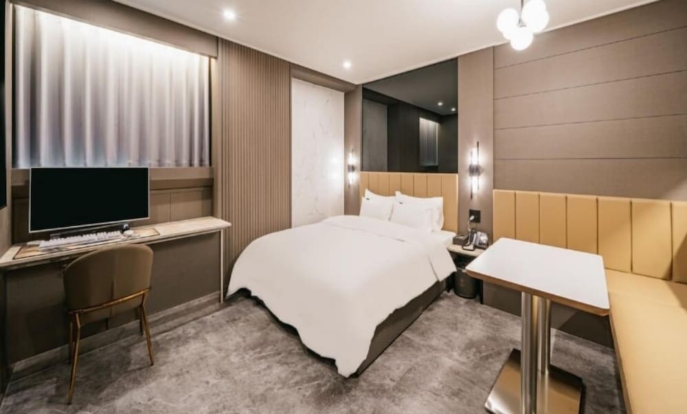 andong brown dot okdong branch