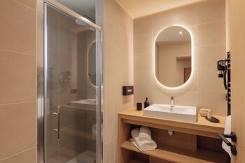 hotel horizon resort massane and spa