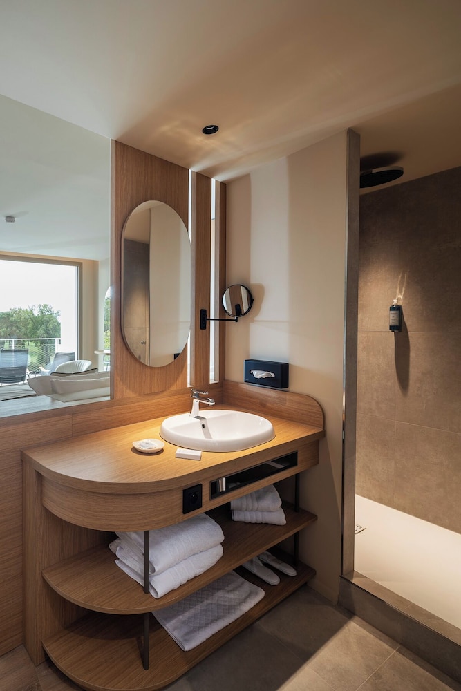 hotel horizon resort massane and spa