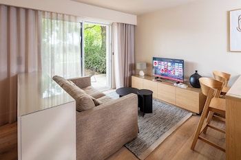 hotel horizon resort massane and spa