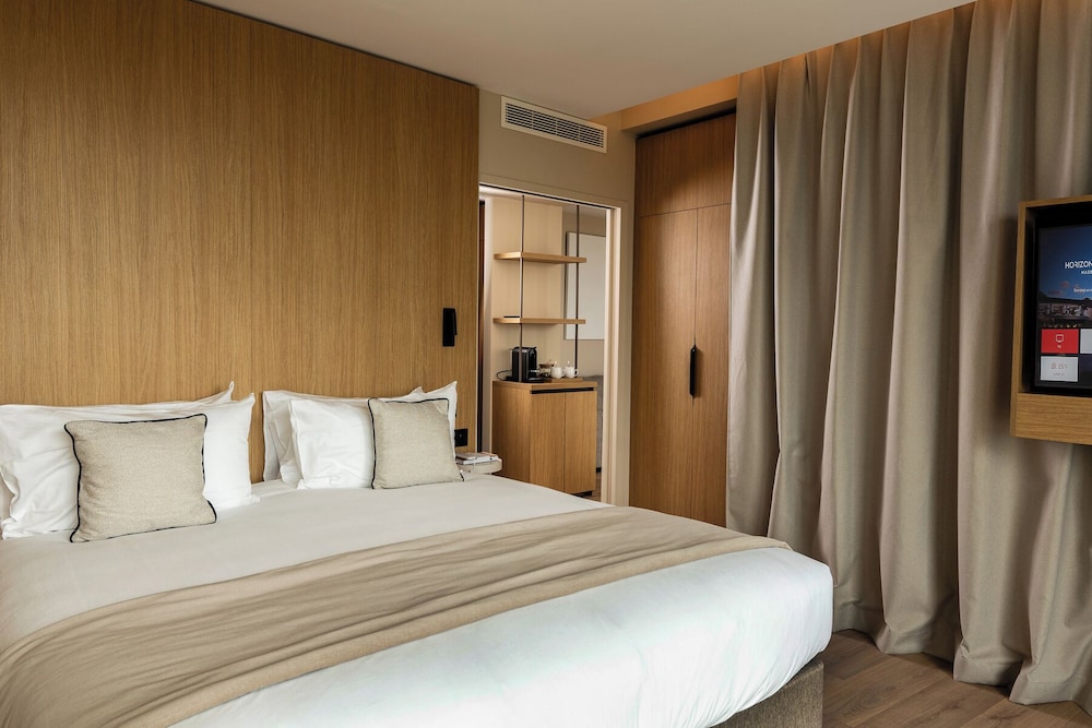 hotel horizon resort massane and spa