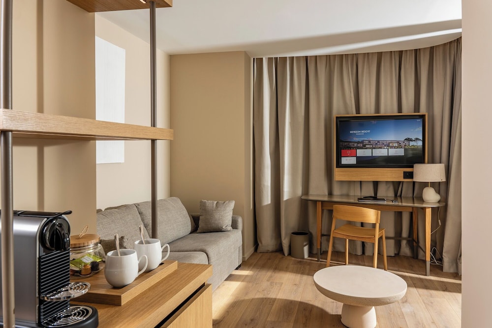 hotel horizon resort massane and spa