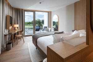 hotel horizon resort massane and spa