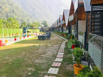 eden rock river resort