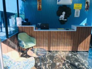 Eden Rock River Resort,,2 star