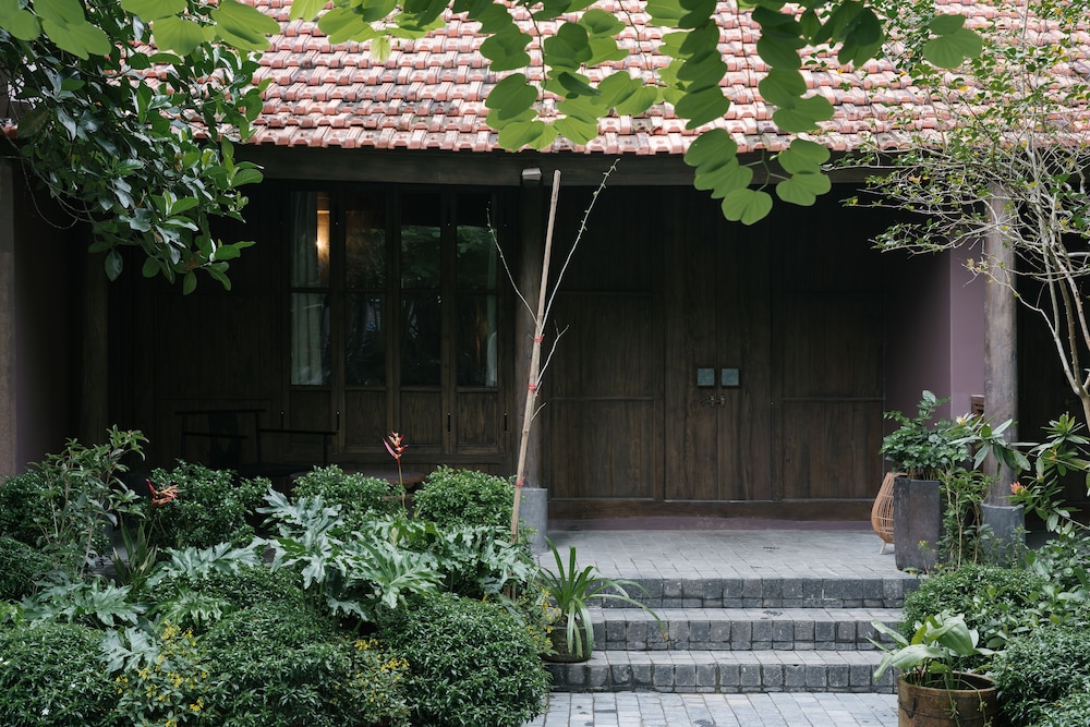 toki retreat van long