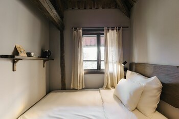 toki retreat van long