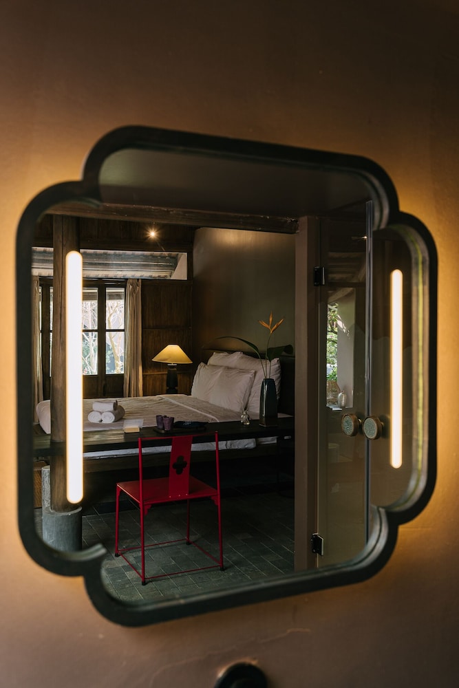 toki retreat van long