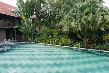 toki retreat van long