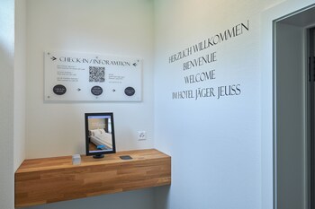 hotel jager jeuss murten self check in