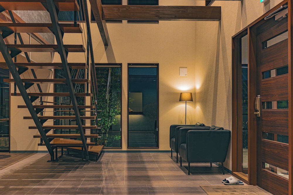 haostay kawaguchiko art museum