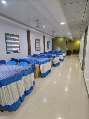 sulthan hotel and restaurant