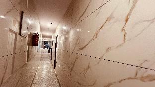 hotel metro view adarsh nagar metro