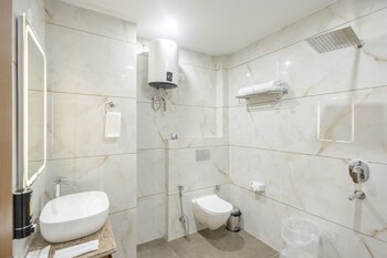 hotel veda inn by blue lotus