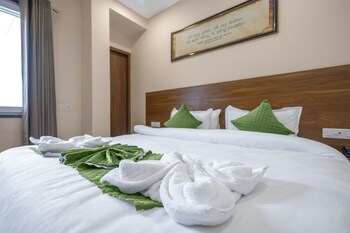 hotel veda inn by blue lotus