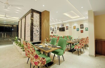 hotel veda inn by blue lotus