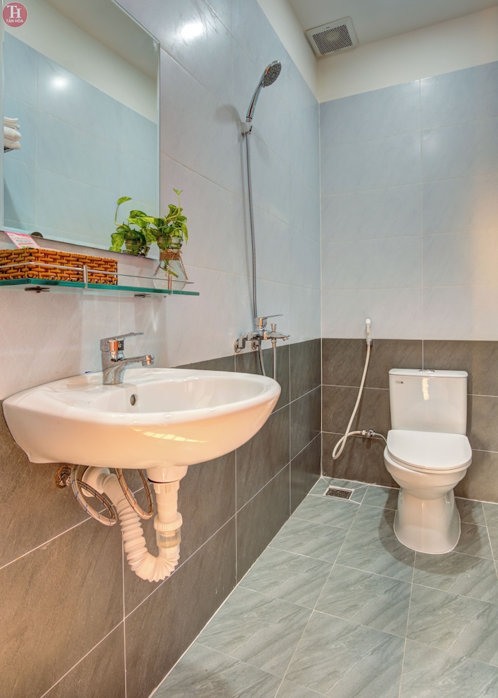 tan hoa homestay