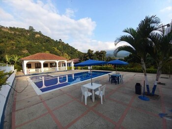 sede campestre pena negra