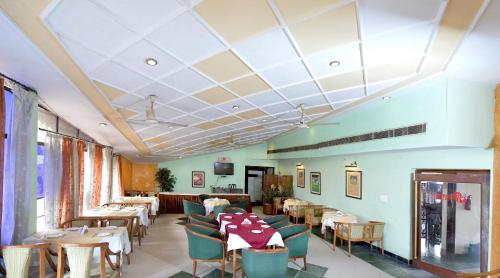 aravalli golf course