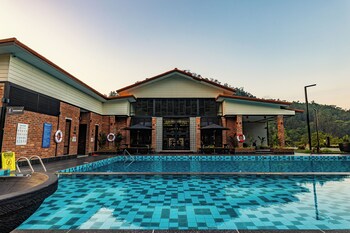 Sebayu Retreat Gopeng,,2 star