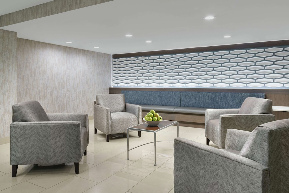 doubletree by hilton orlando airport
