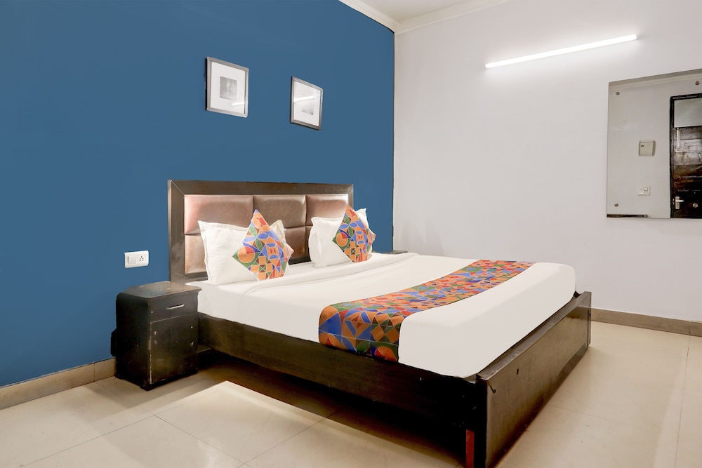 via saket residency