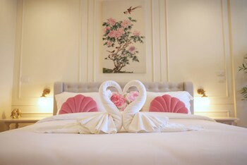 hawa house phuket