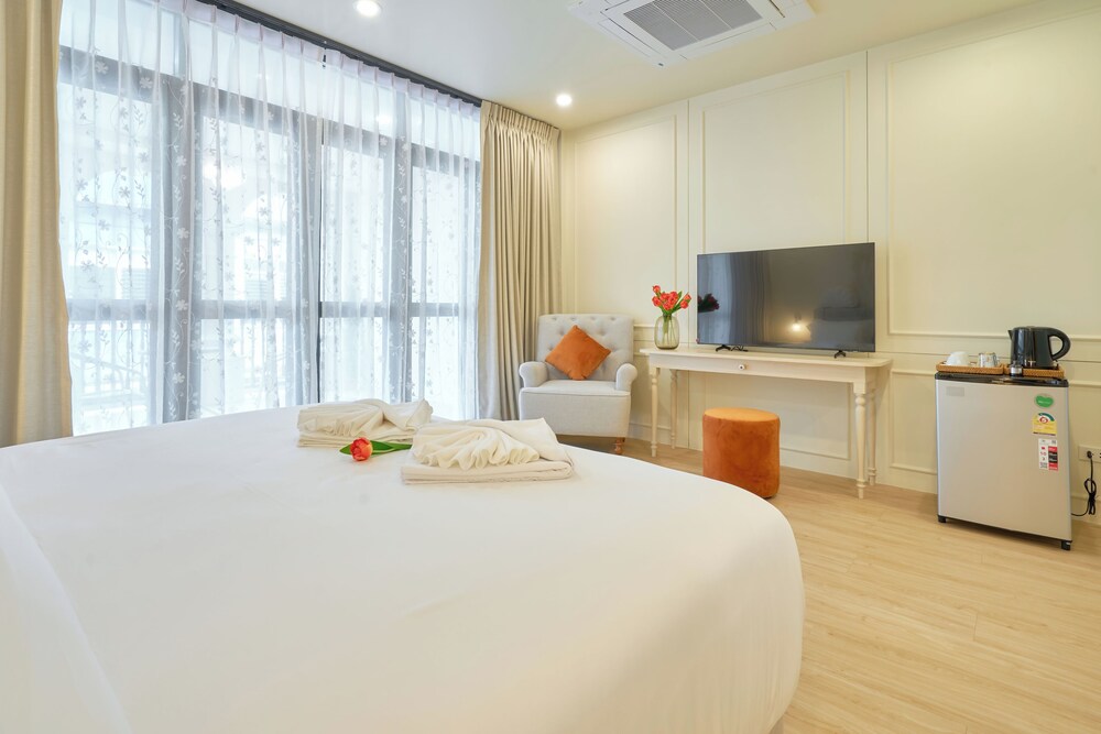 hawa house phuket