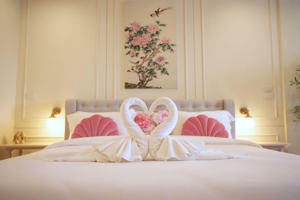 hawa house phuket