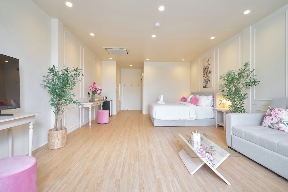hawa house phuket