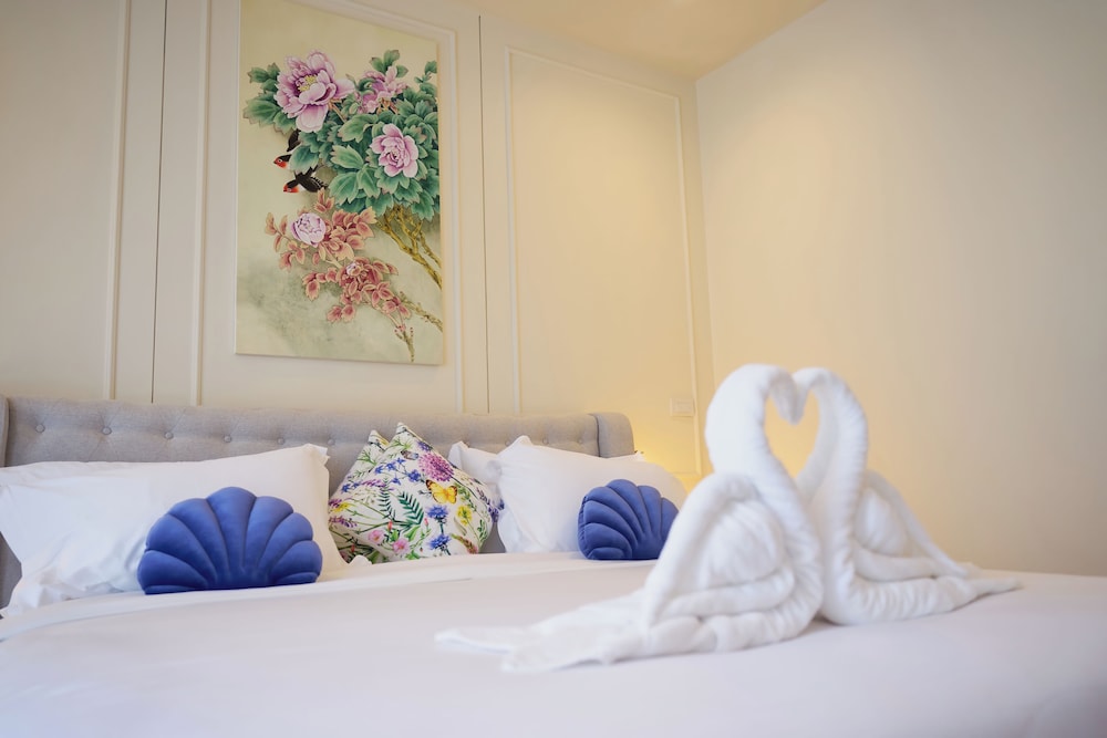 hawa house phuket