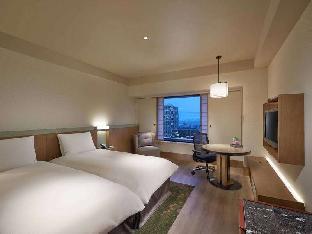 hilton osaka