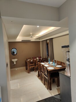 sakthi holidays inn