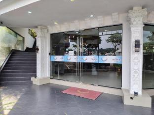 the ardens hotel nong chik