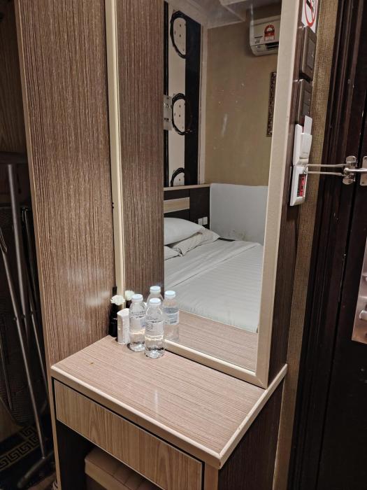 the ardens hotel nong chik