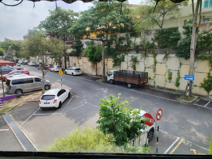 the ardens hotel nong chik