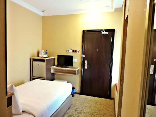 the ardens hotel nong chik