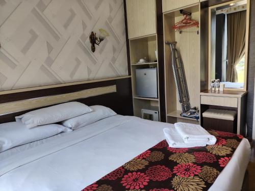the ardens hotel nong chik