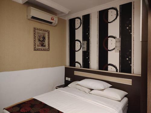 the ardens hotel nong chik