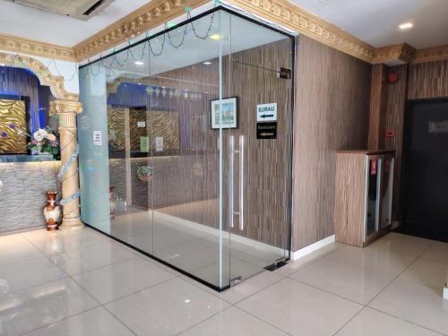 the ardens hotel nong chik