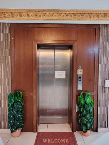 the ardens hotel nong chik