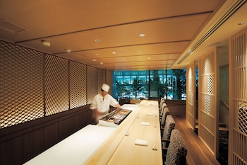 Hotel Nikko Osaka,1-3-3 Nishi-Shinsaibashi,4 star