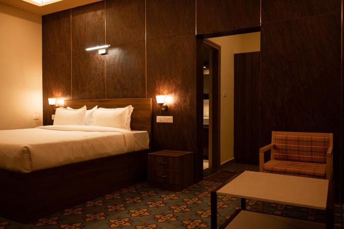 poojaris niranthara kabini