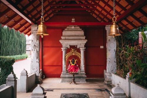 poojaris niranthara kabini