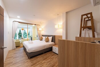 inthada at mae kampong