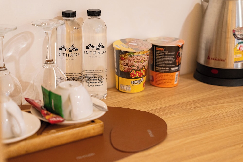 inthada at mae kampong