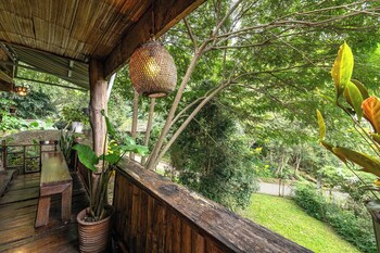 monruamsuk homestay cafe and bistro