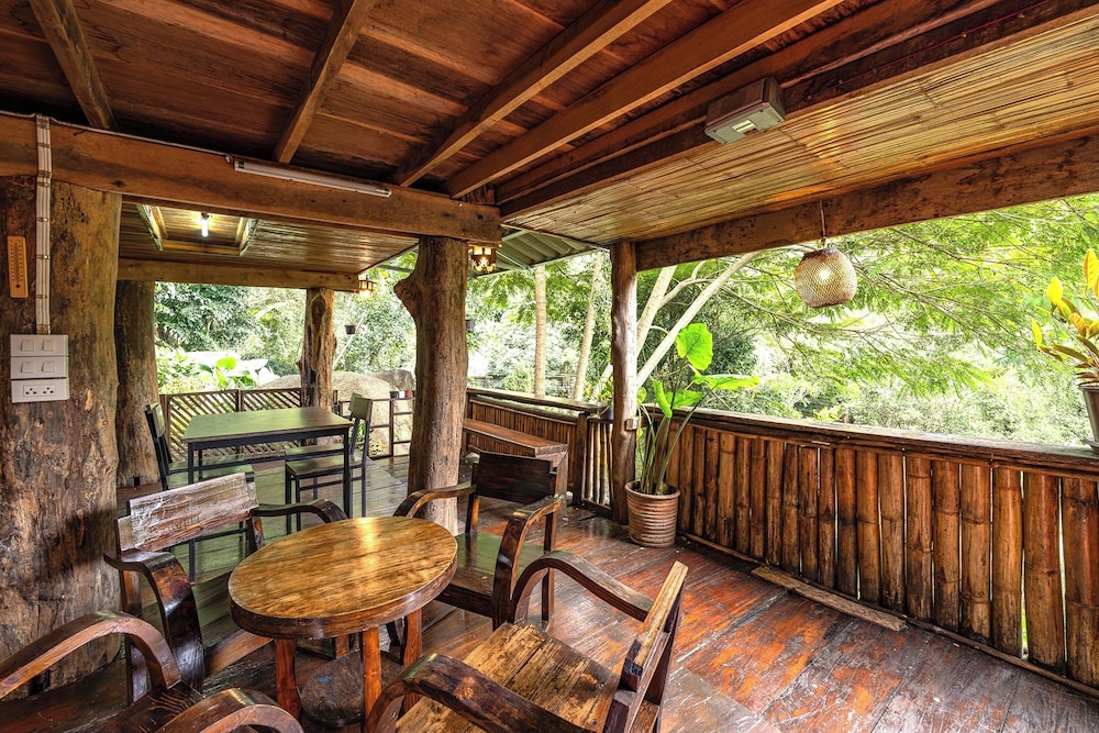 monruamsuk homestay cafe and bistro