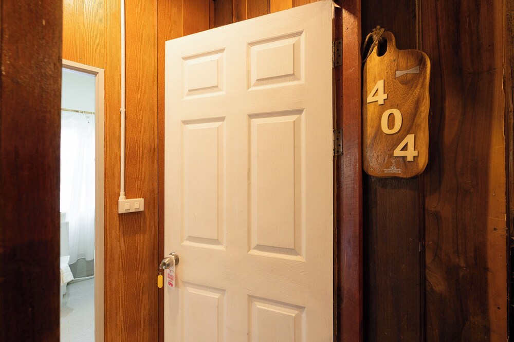 monruamsuk homestay cafe and bistro