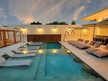bali posh hotel pr